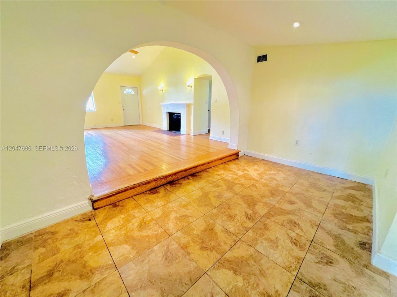 410 Pinecrest Dr , Unit 1, Miami Springs, FL 33166 Photo