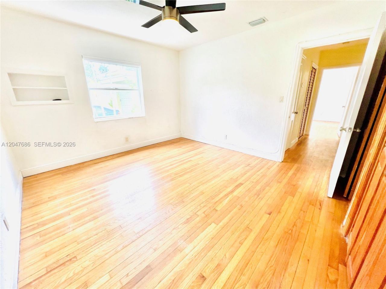 410 Pinecrest Dr , Unit 1, Miami Springs, FL 33166 Photo