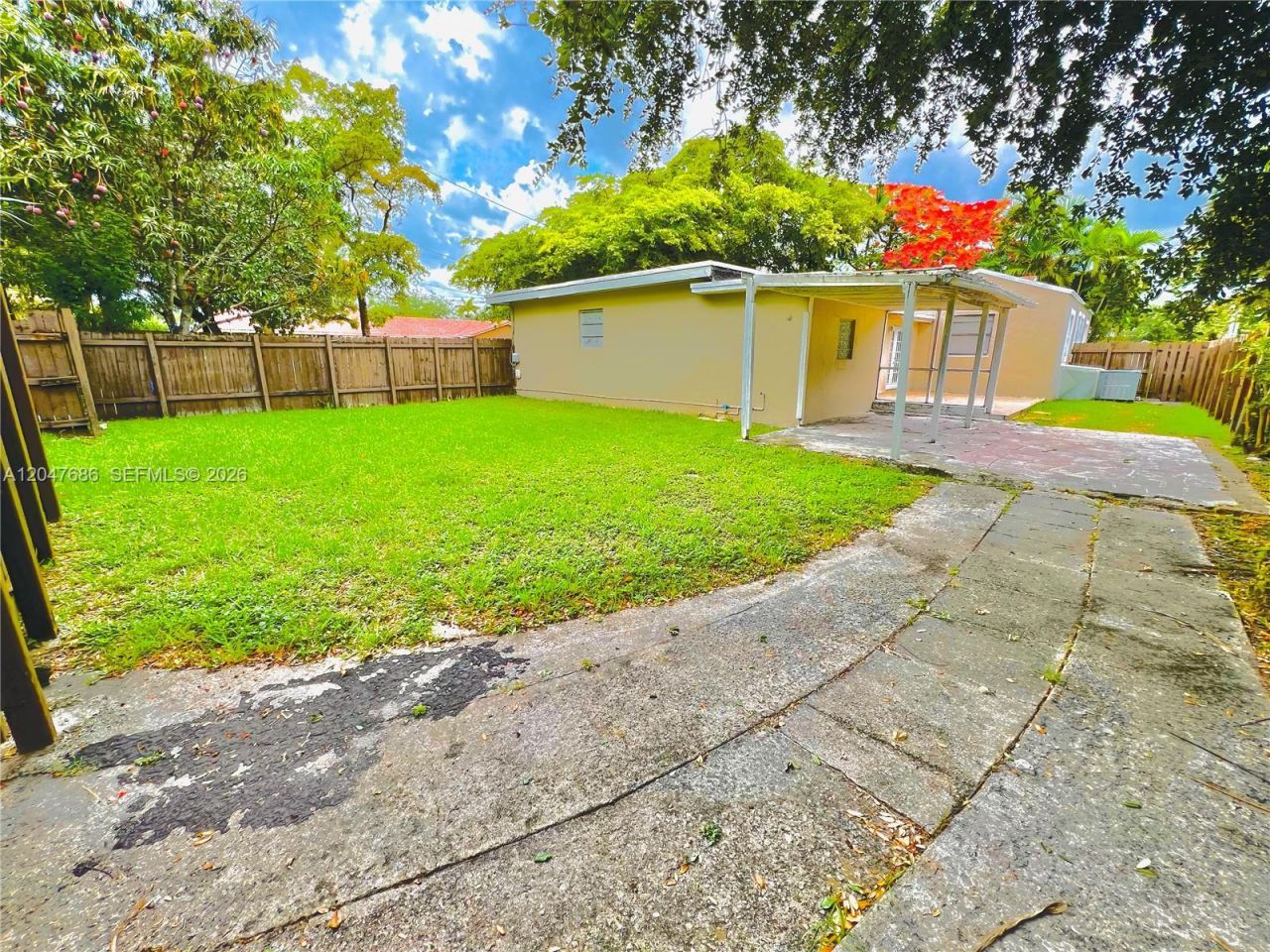 410 Pinecrest Dr , Unit 1, Miami Springs, FL 33166 Photo