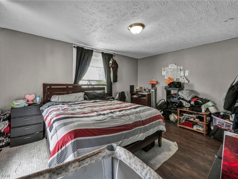 228 Gates, Elyria, OH 44035 Photo 17