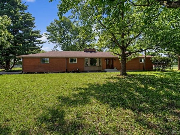 2774 N Dayton Lakeview Road, New Carlisle, OH 45344