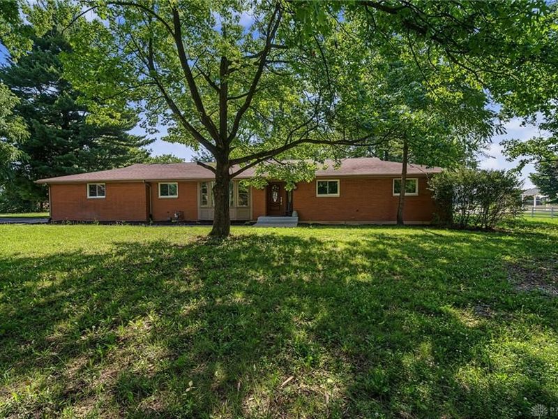 2774 N Dayton Lakeview Road, New Carlisle, OH 45344 Photo 2