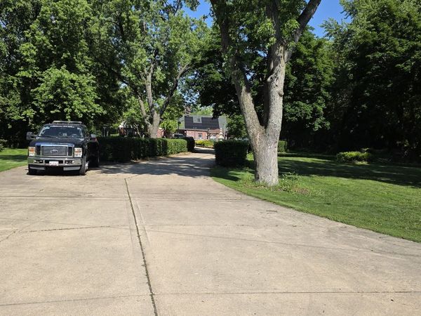 1N521 Mac Queen Dr Drive , West Chicago, IL 60185