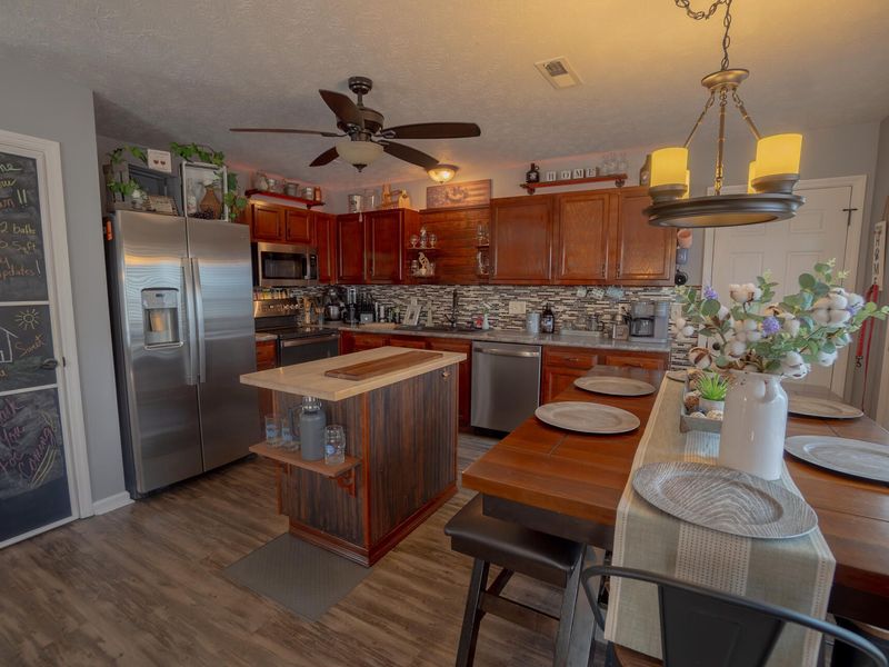 1816 Springwood Drive, Piqua, OH 45356 Photo 6