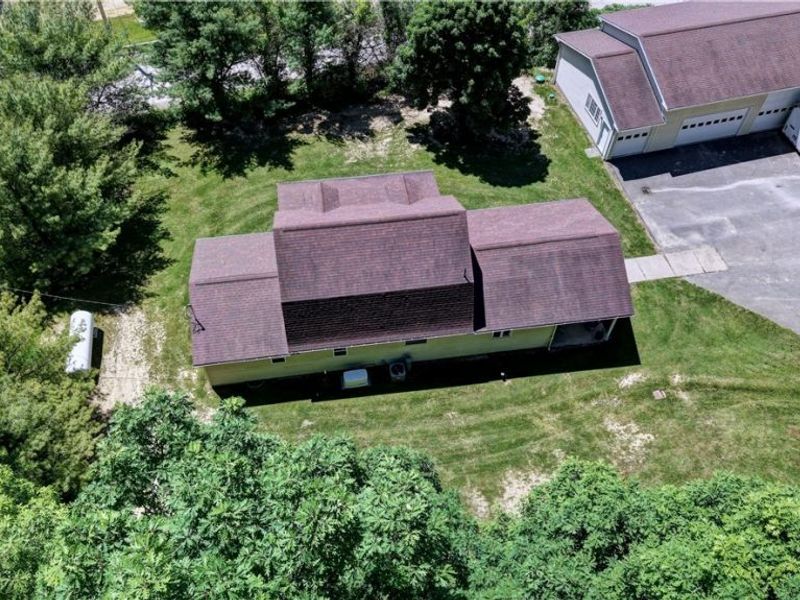 7736 Fort Laurens Road NW, Strasburg, OH 44680 Photo 11