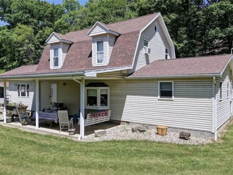 7736 Fort Laurens Road NW, Strasburg, OH 44680 Photo 3