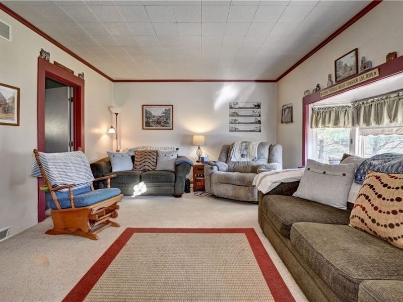 7736 Fort Laurens Road NW, Strasburg, OH 44680 Photo 5