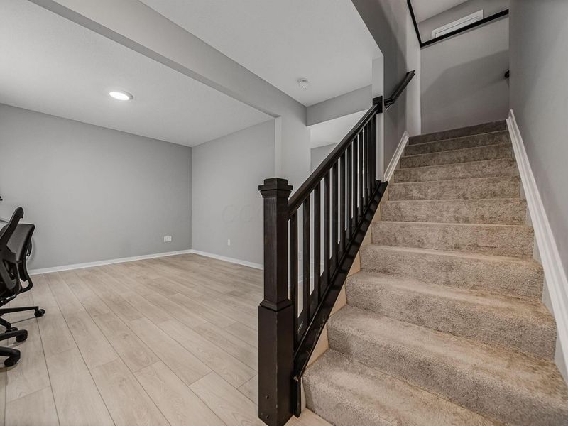 6548 White Star Drive, Powell, OH 43065 Photo 2