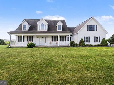 30 MINI DRIVE, HALIFAX, PA 17032
