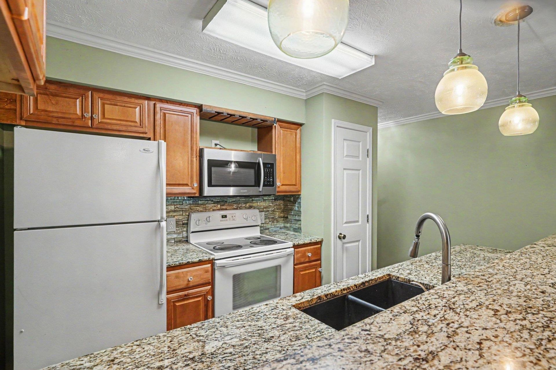 4490 Coquina Harbour Dr. Photo 9