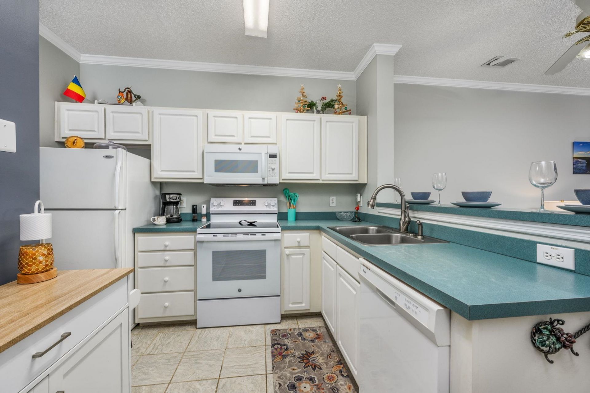 4215 Coquina Harbour Dr. Photo 9