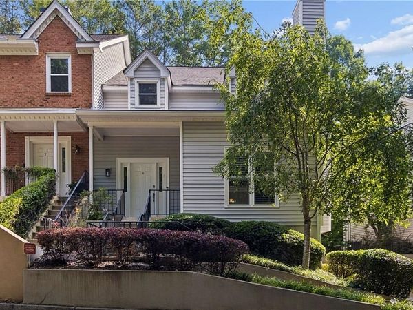 6 Forest Ridge Court, Atlanta, GA 30350