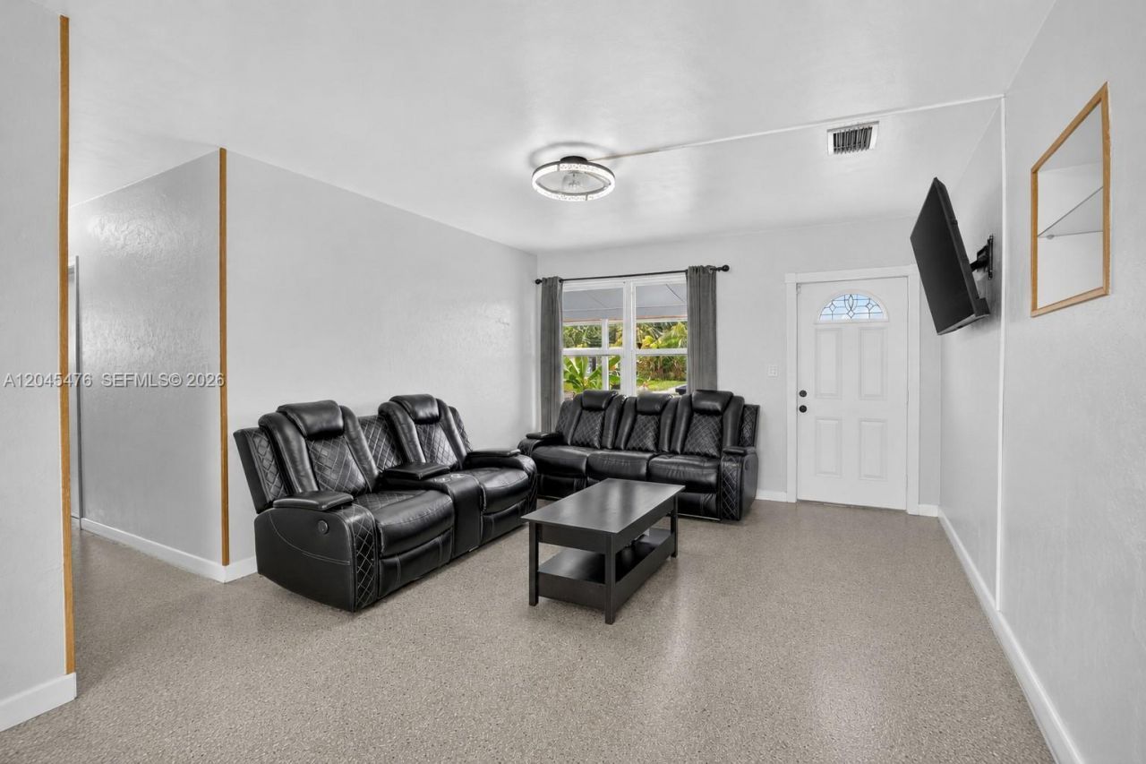 7331 Garfield St, Hollywood, FL 33024 Photo
