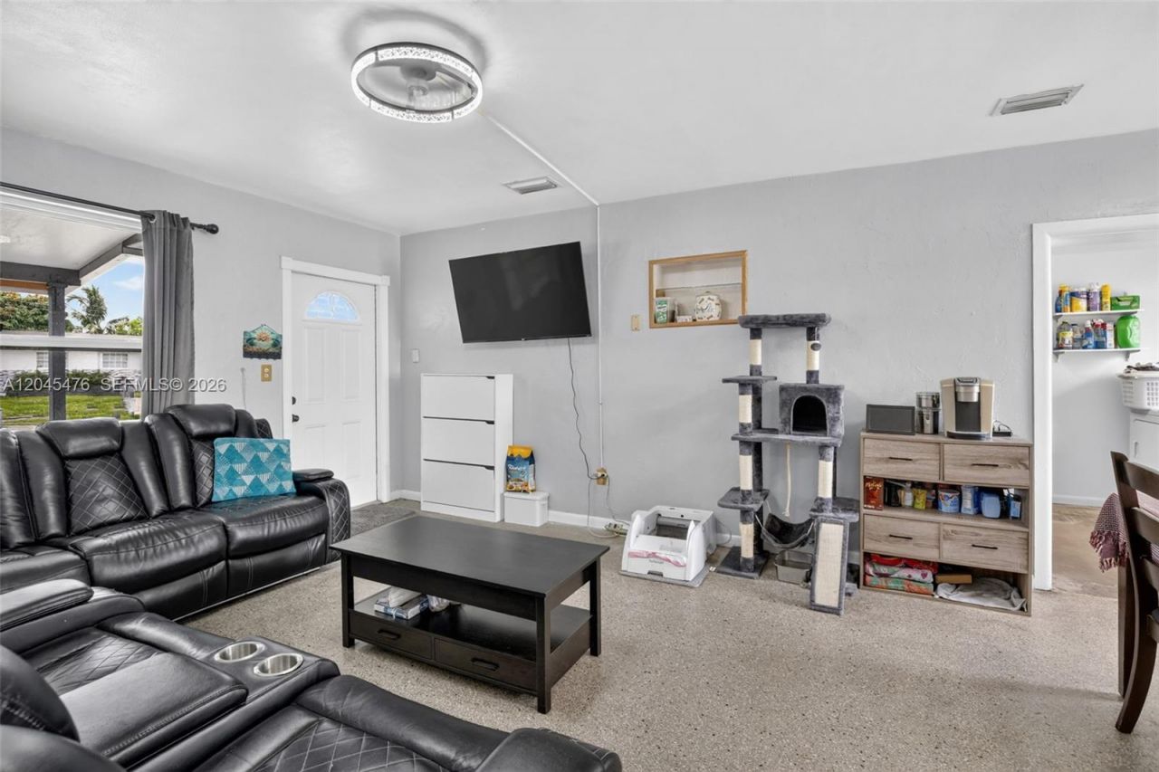 7331 Garfield St , Hollywood, FL 33024 Photo