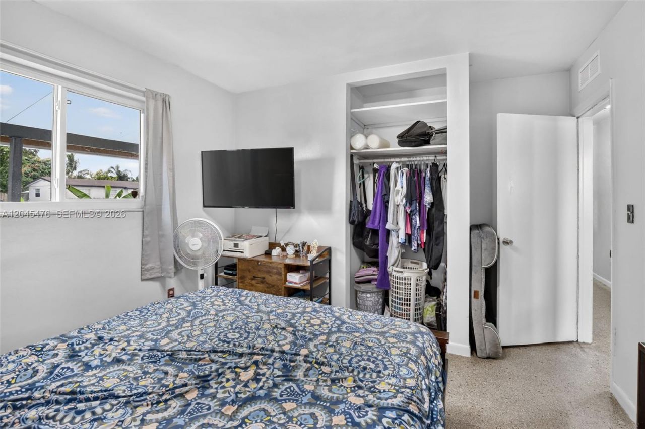 7331 Garfield St , Hollywood, FL 33024 Photo