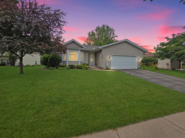 14579 Embry Path , Apple Valley, MN 55124