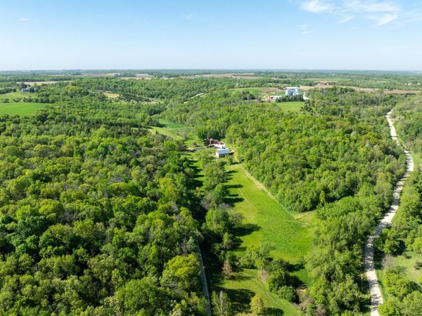 31500 Echo Valley Trail, Cannon Falls, MN 55009