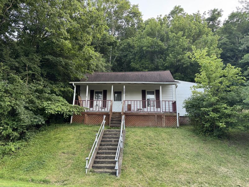 8418 Locust Pike, Latonia, KY 41015 Photo 1