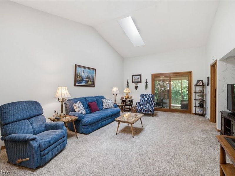 1451 Tripodi Circle, Niles, OH 44446 Photo 10