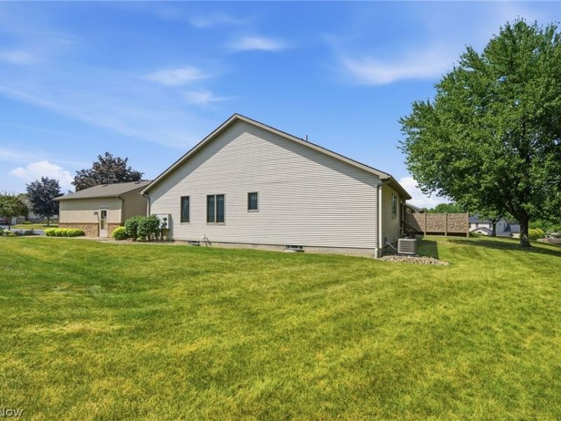 1451 Tripodi Circle, Niles, OH 44446 Photo 29