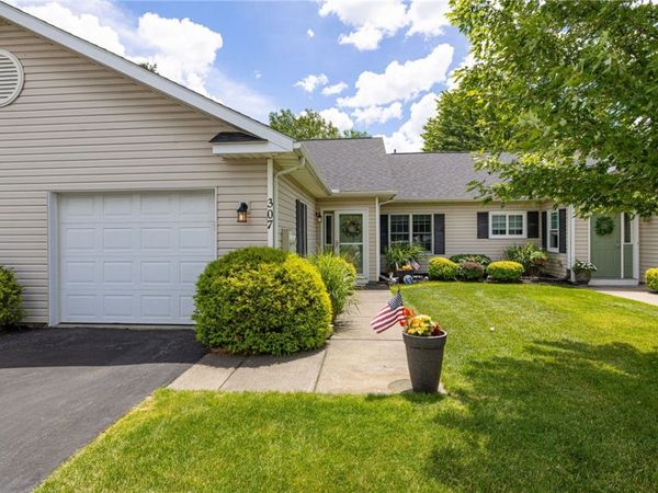 307 Walker Drive , Canandaigua, NY 14424