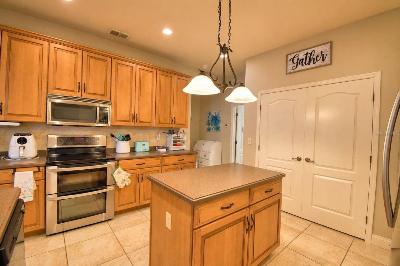 5516 Black Hawk Lane, Lakeland, FL 33810 Photo