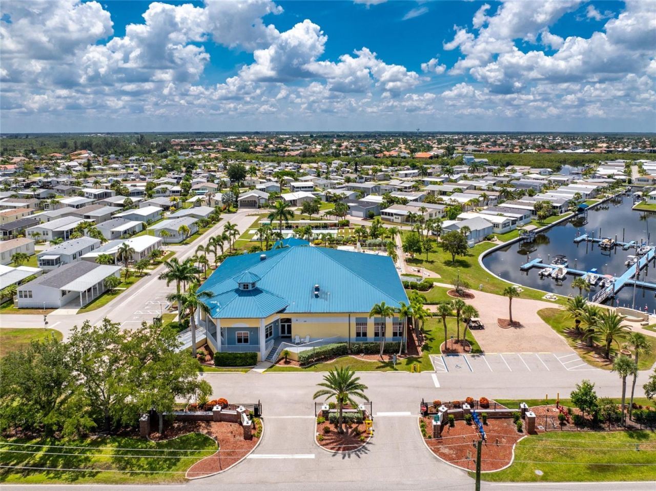 10 Holland Drive , Punta Gorda, FL 33950 Photo