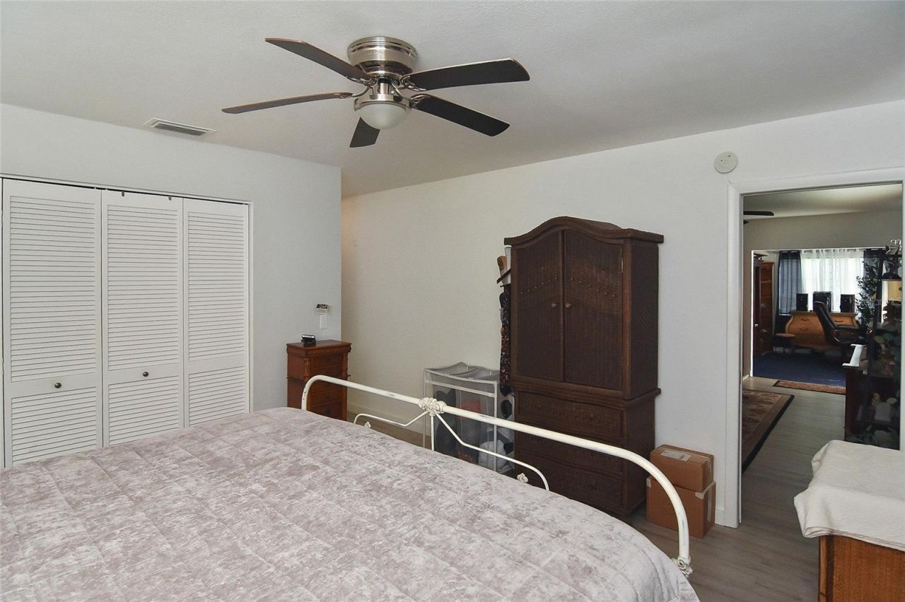 1527 Stewart Drive , Unit 115, Sarasota, FL 34232 Photo