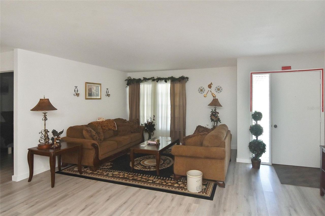 1527 Stewart Drive , Unit 115, Sarasota, FL 34232 Photo