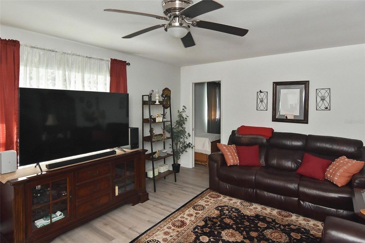 1527 Stewart Drive , Unit 115, Sarasota, FL 34232 Photo
