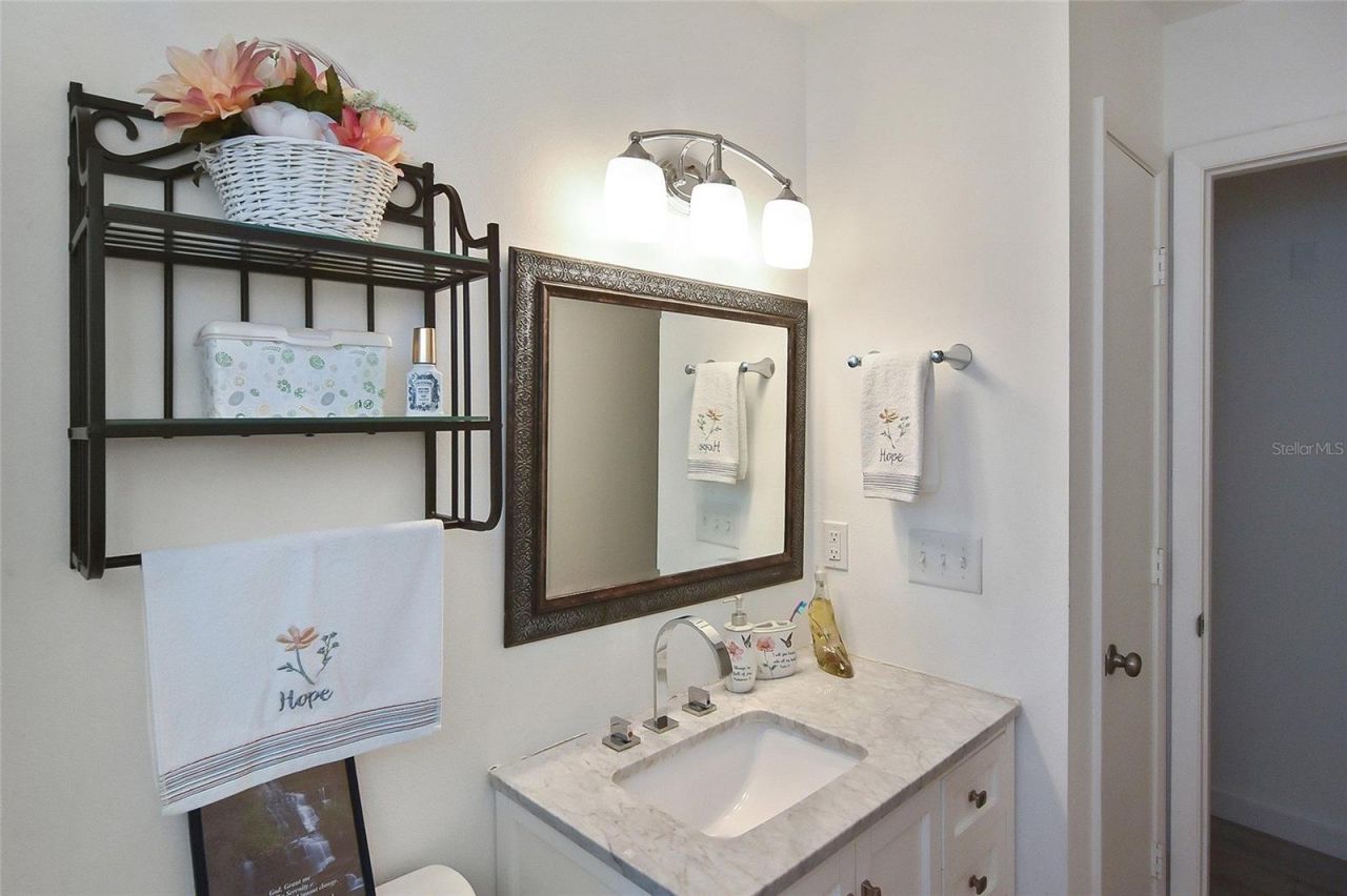 1527 Stewart Drive , Unit 115, Sarasota, FL 34232 Photo