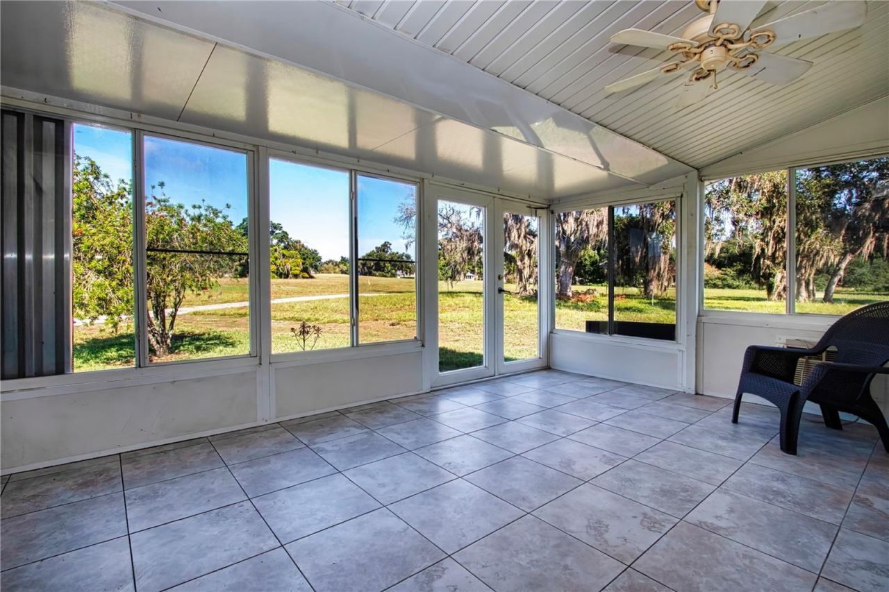 301 Andover Place S, Unit 170, Sun City Center, FL 33573 Photo