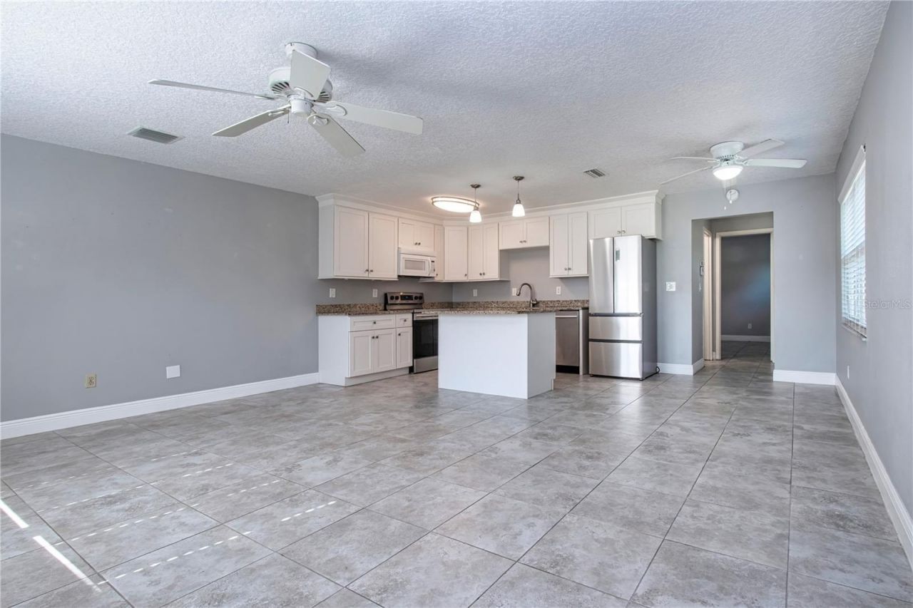 301 Andover Place S, Unit 170, Sun City Center, FL 33573 Photo