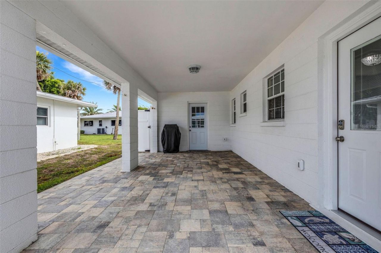 1977 Beach Road , Unit 84, Englewood, FL 34223 Photo