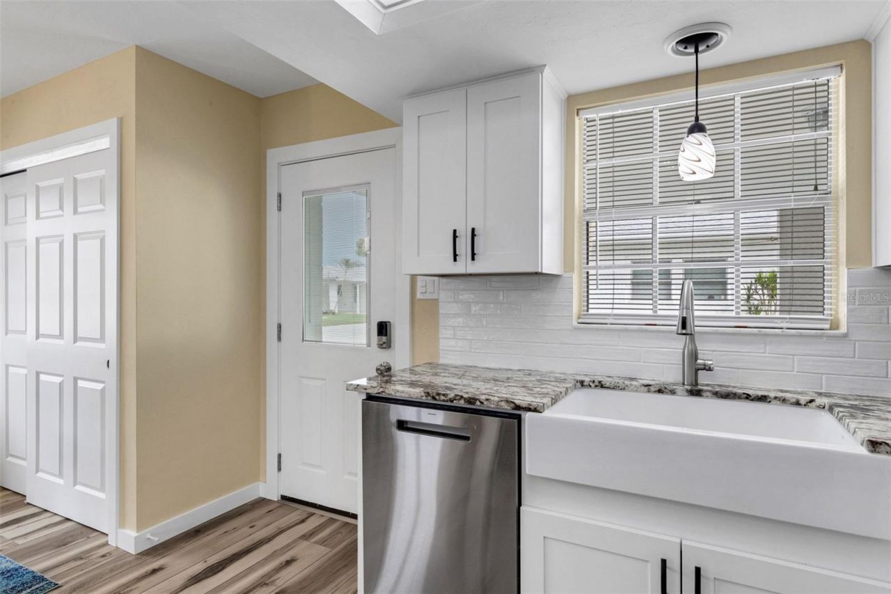 1977 Beach Road , Unit 84, Englewood, FL 34223 Photo