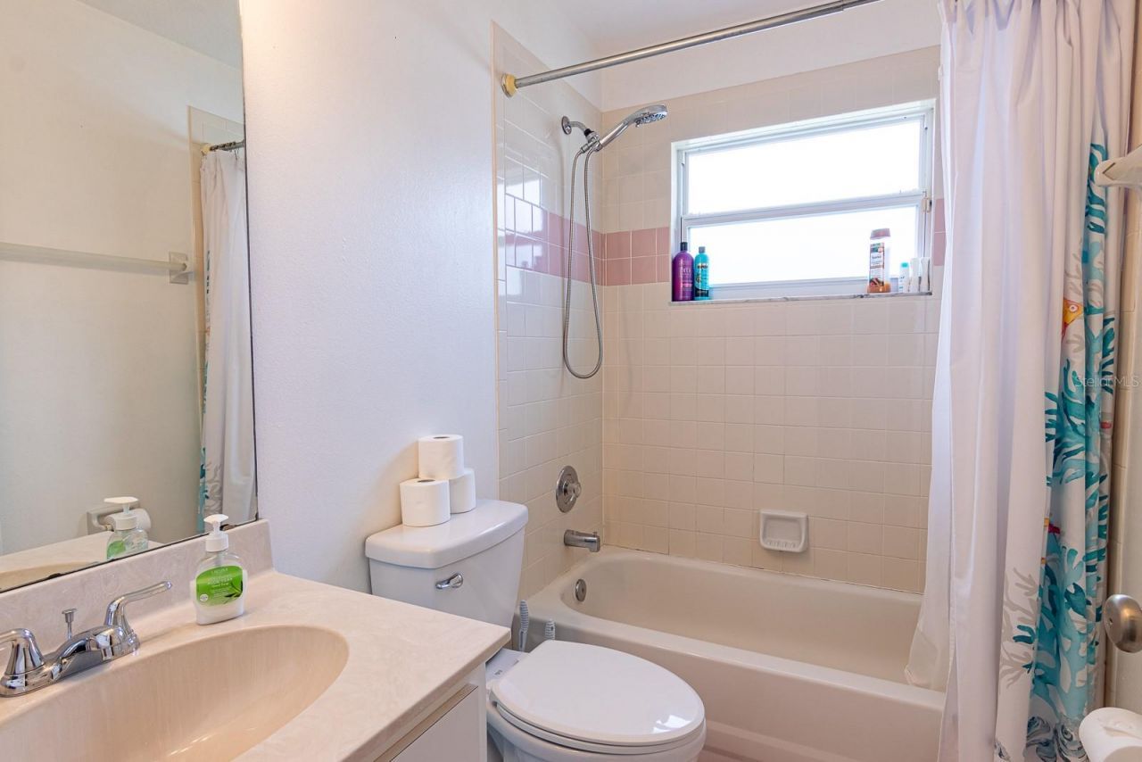 906 Wee Burn Place , Sarasota, FL 34243 Photo