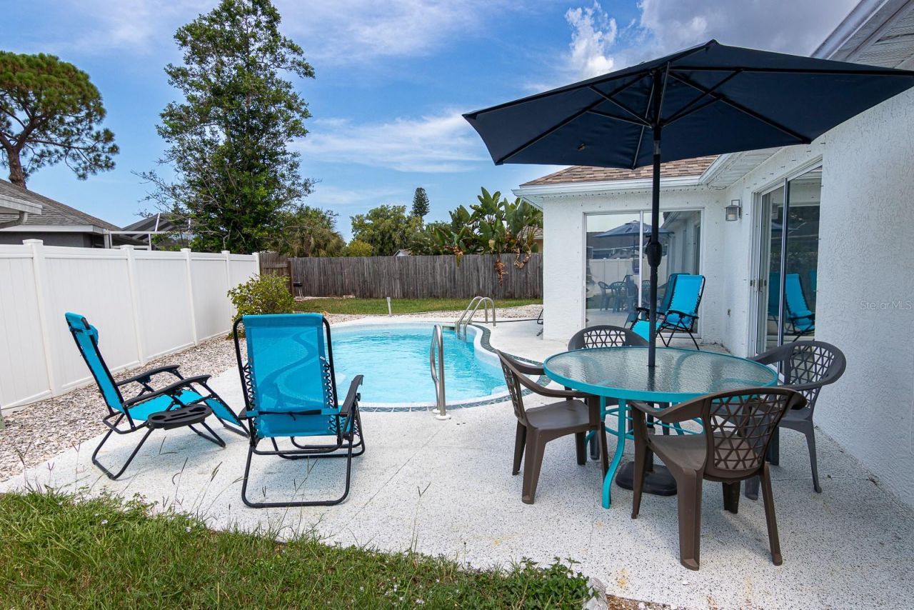 906 Wee Burn Place , Sarasota, FL 34243 Photo