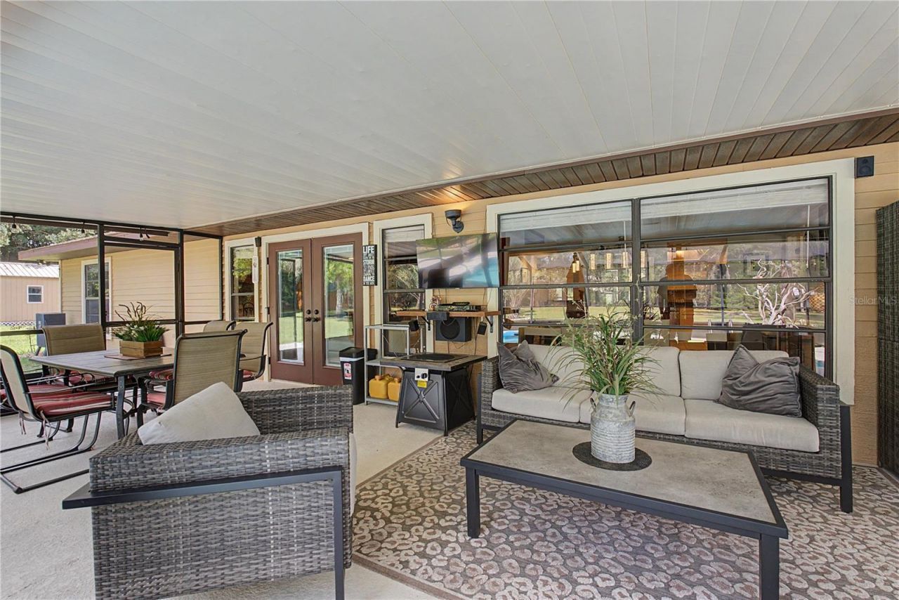 2222 S Bolton Avenue , Homosassa, FL 34448 Photo