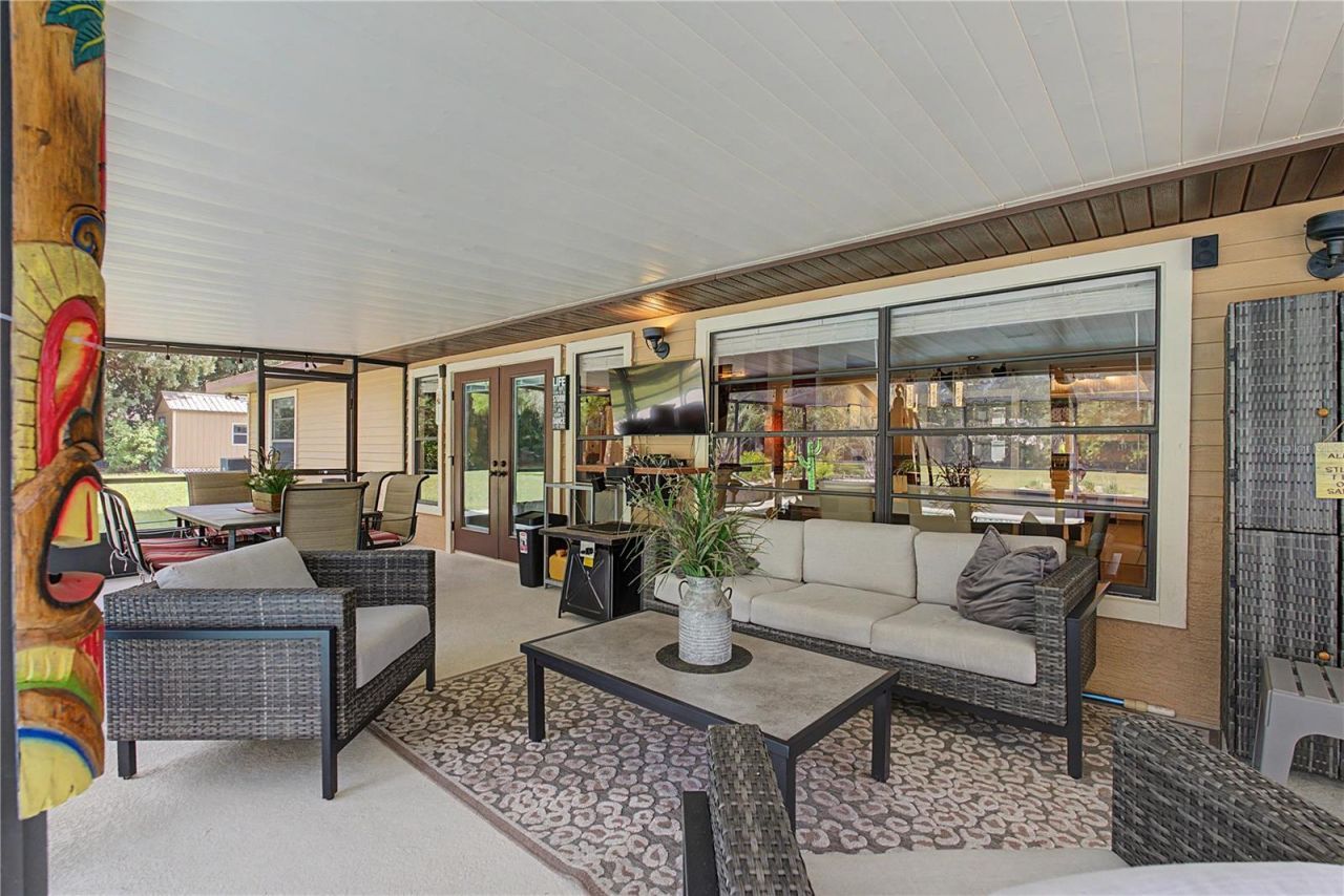 2222 S Bolton Avenue , Homosassa, FL 34448 Photo
