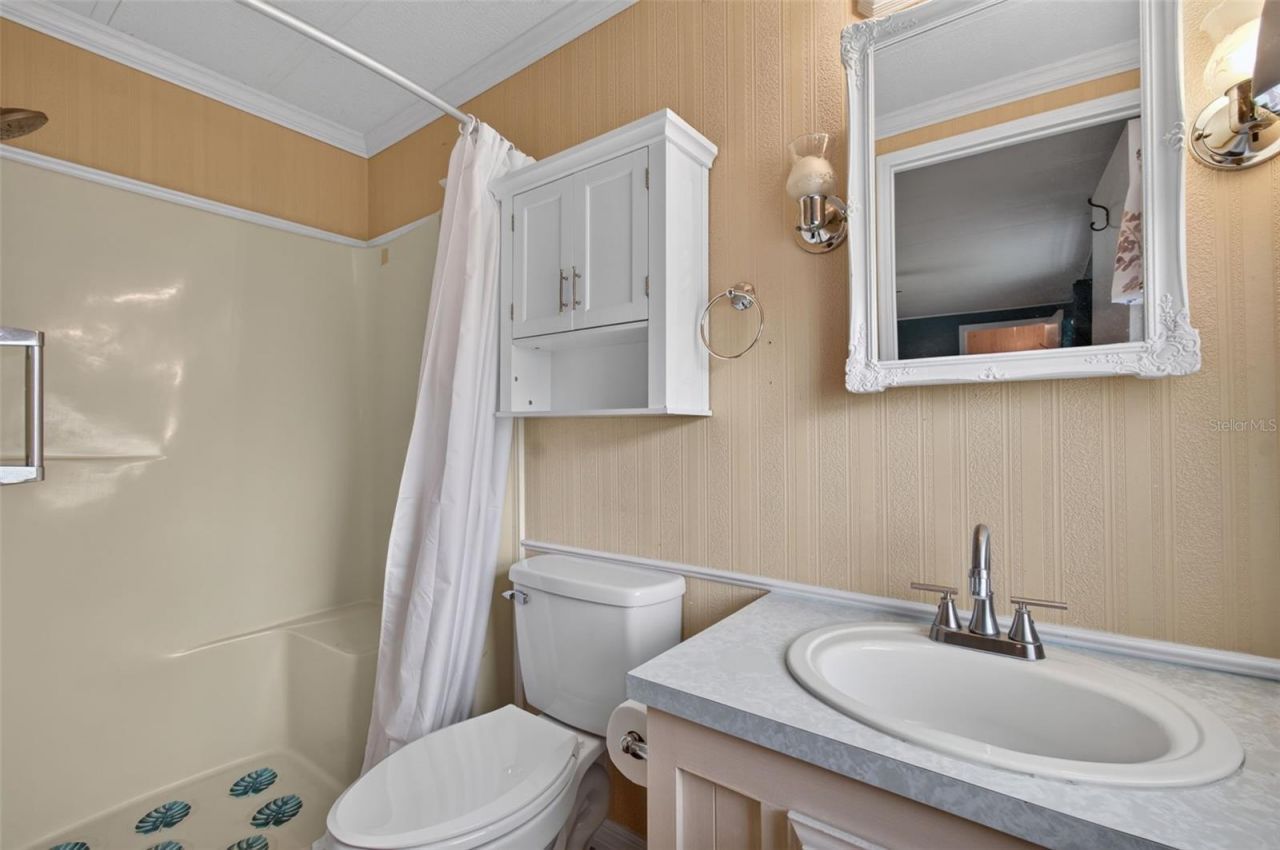 1674 NE 162nd Street , Citra, FL 32113 Photo