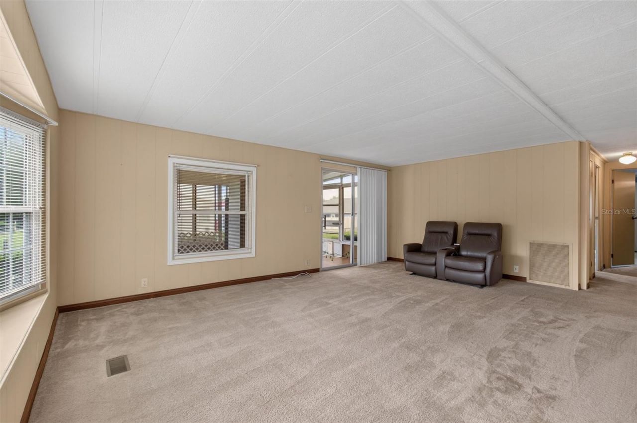 1674 NE 162nd Street , Citra, FL 32113 Photo