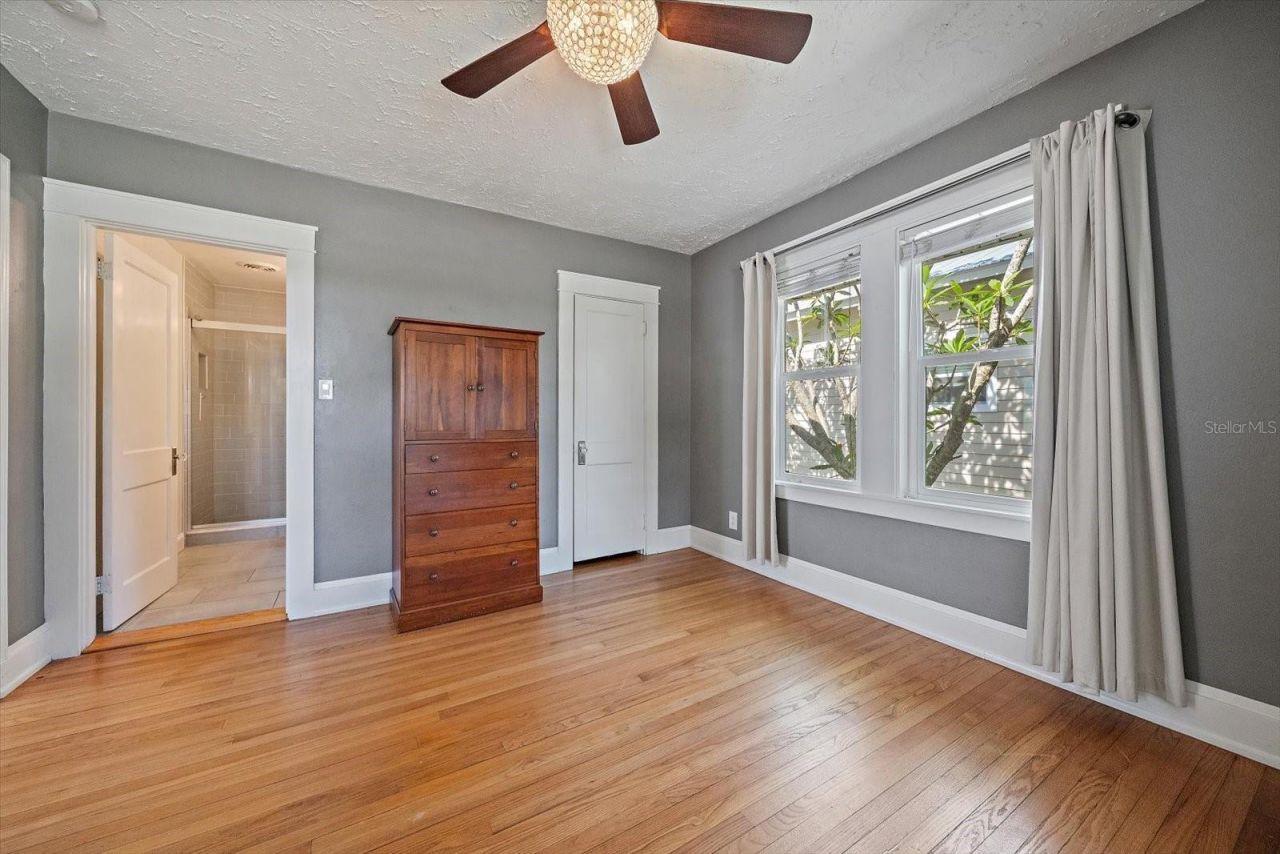 2250 Arlington Street, Sarasota, FL 34239 Photo
