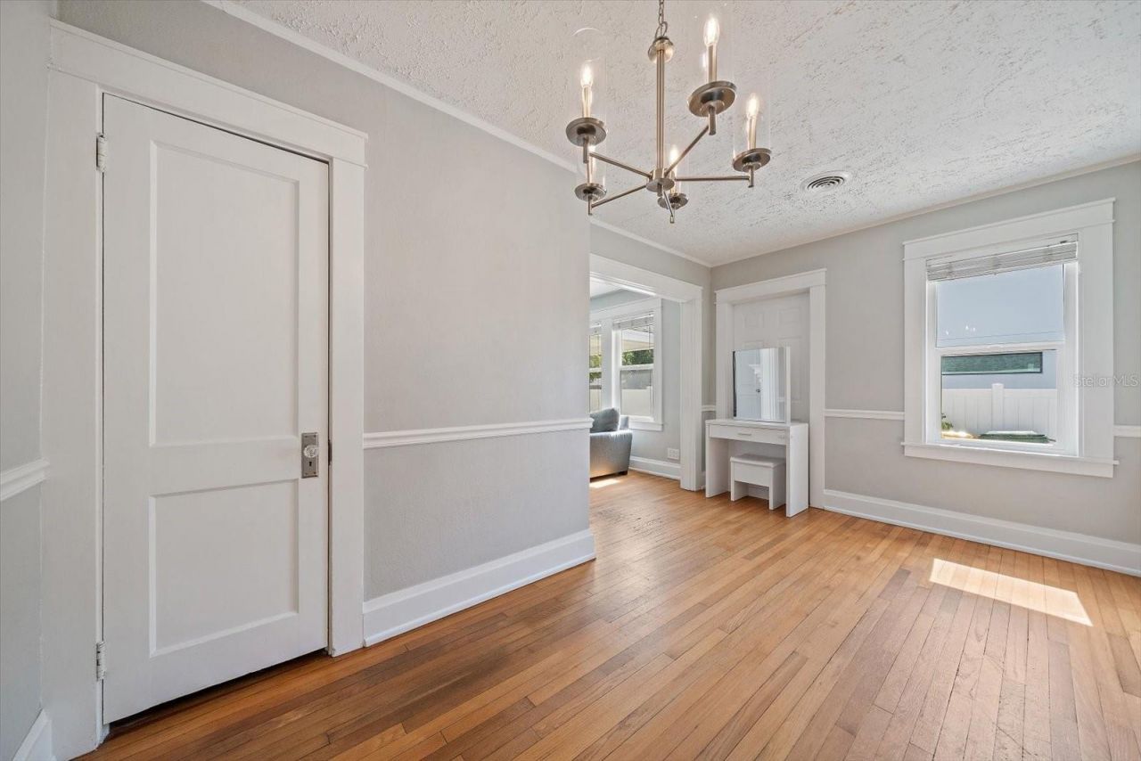 2250 Arlington Street, Sarasota, FL 34239 Photo