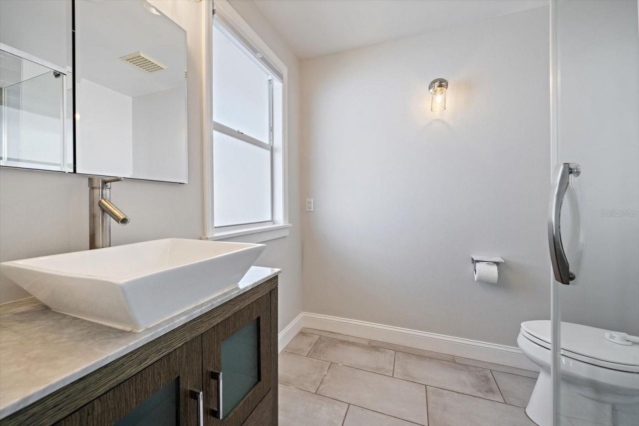 2250 Arlington Street, Sarasota, FL 34239 Photo
