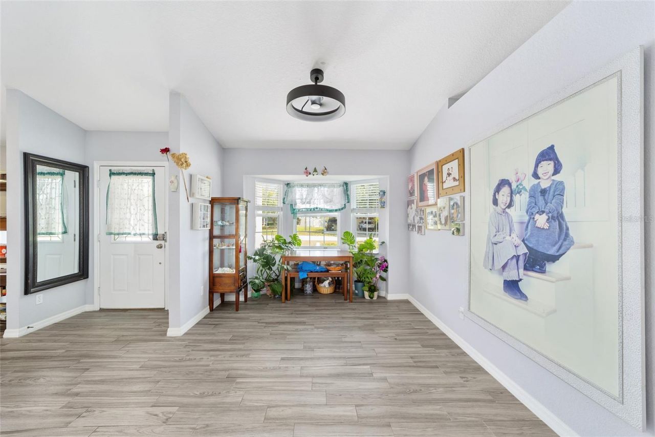 6880 SE 103rd Place , Belleview, FL 34420 Photo