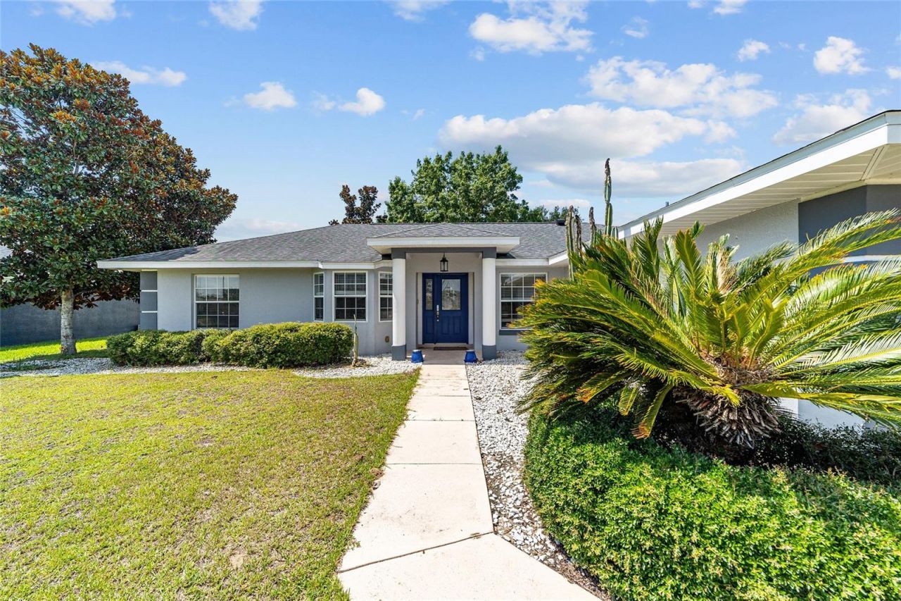 6880 SE 103rd Place , Belleview, FL 34420 Photo