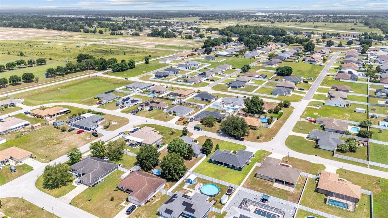 6880 SE 103rd Place , Belleview, FL 34420 Photo