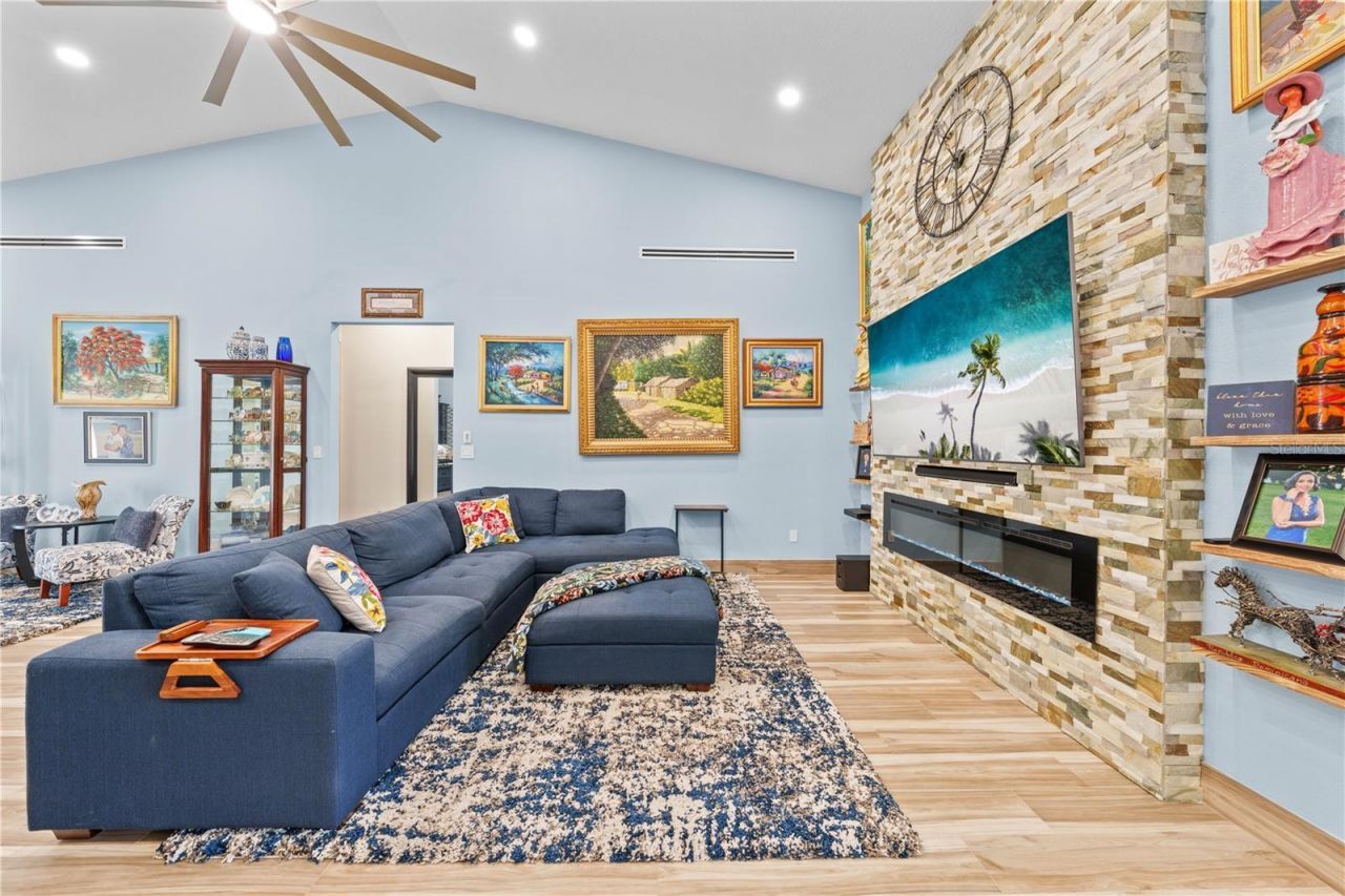 501 Royal Palm Drive, Kissimmee, FL 34743 Photo
