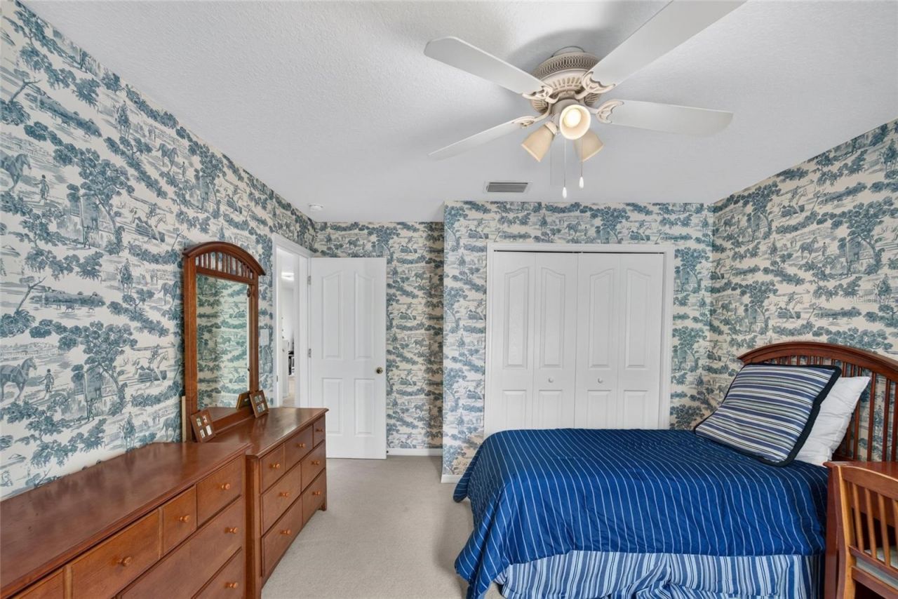 19128 Meadow Pine Drive , Tampa, FL 33647 Photo