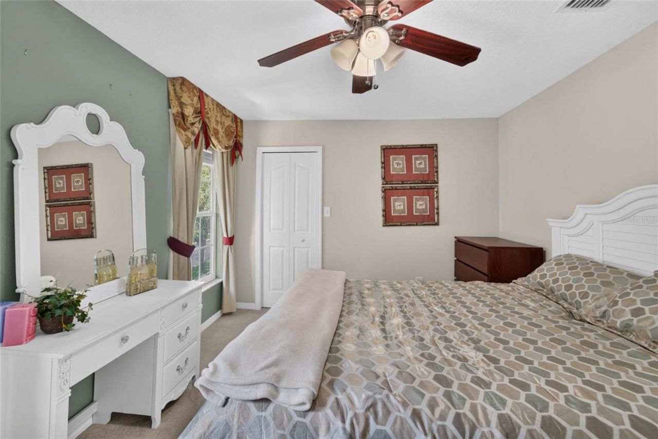 19128 Meadow Pine Drive , Tampa, FL 33647 Photo